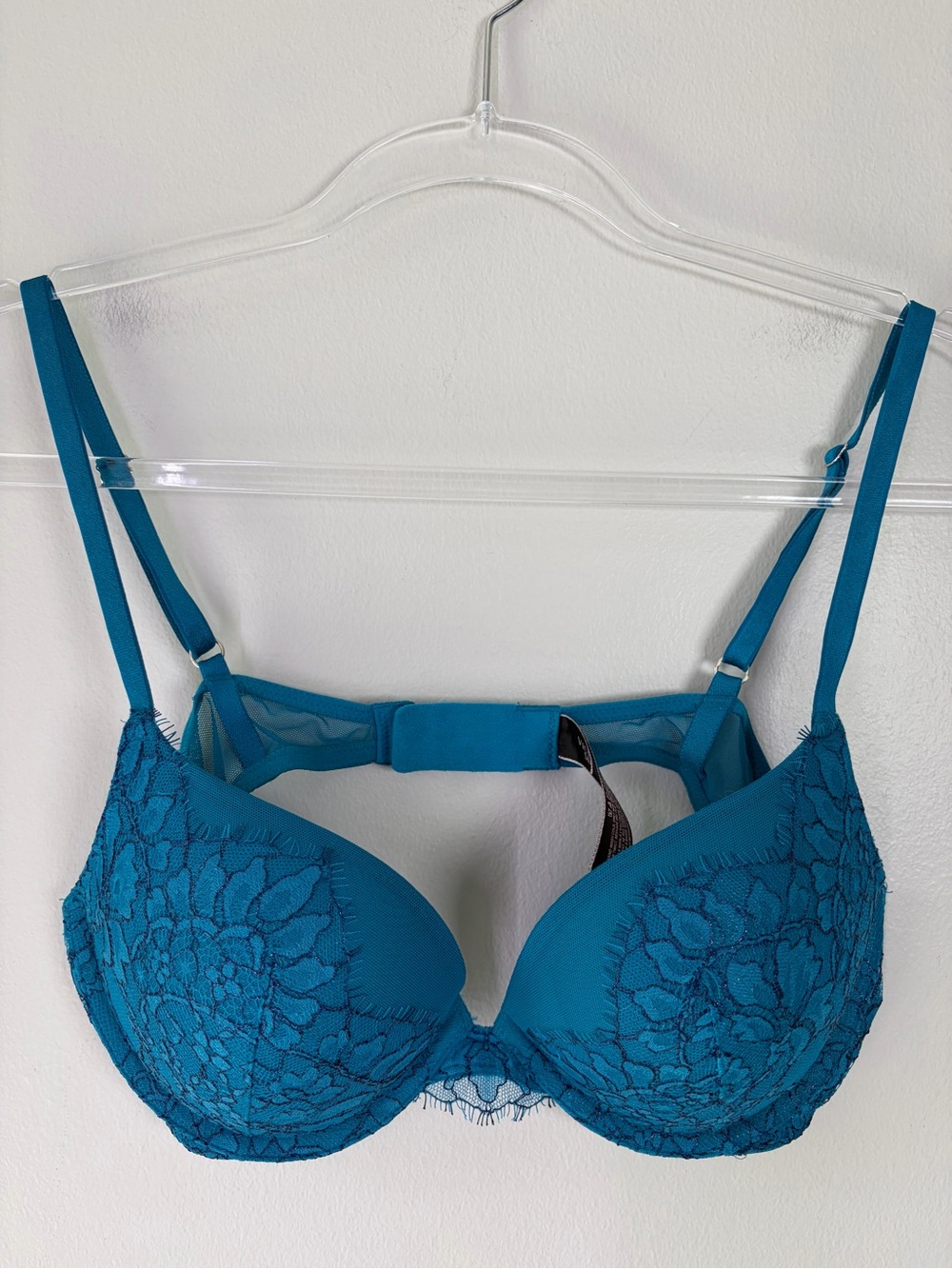 Victoria’s Secret 36B Teal Lace Push Up Bra